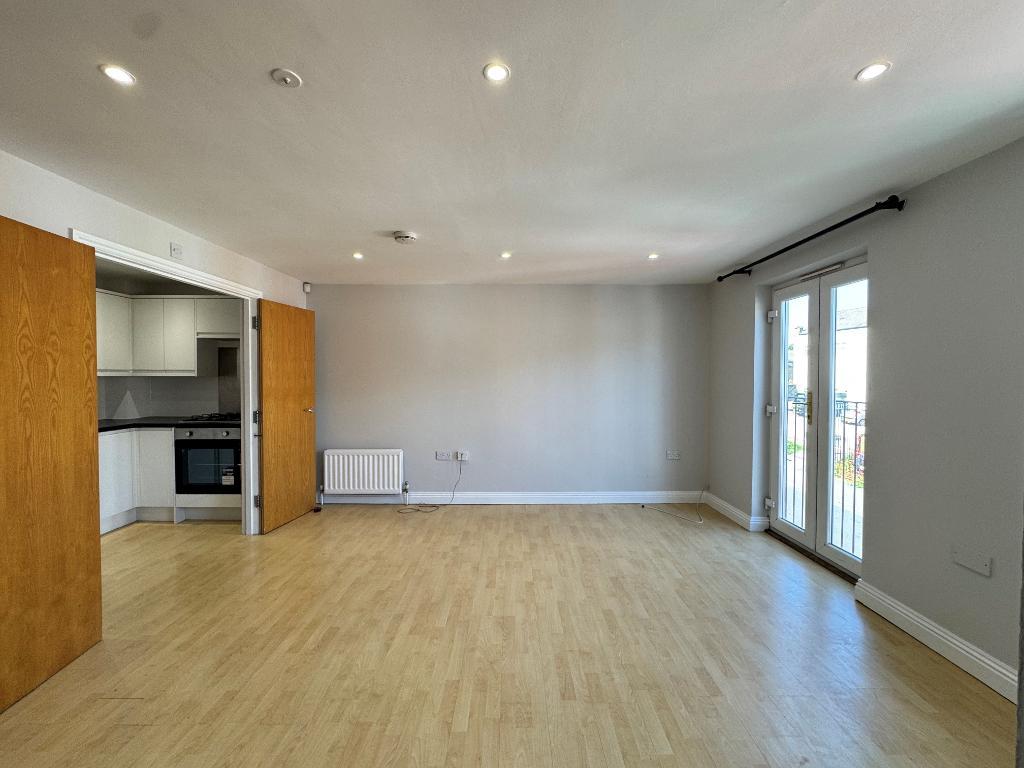 Sternhall Lane, London, SE15 4NT