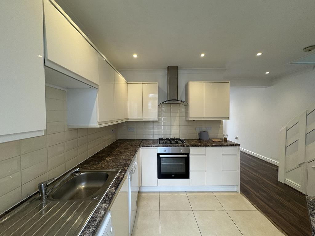 Frogely  Road, London, SE22 9DF